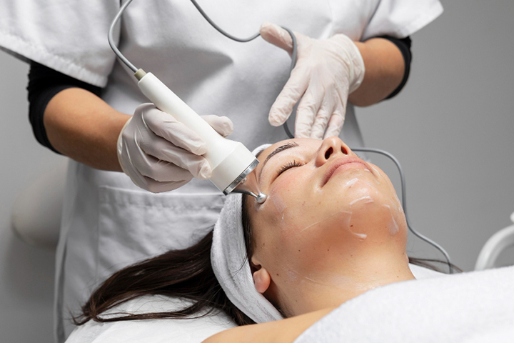 MPMS investiga irregularidades em clínicas de estética em Campo Grande